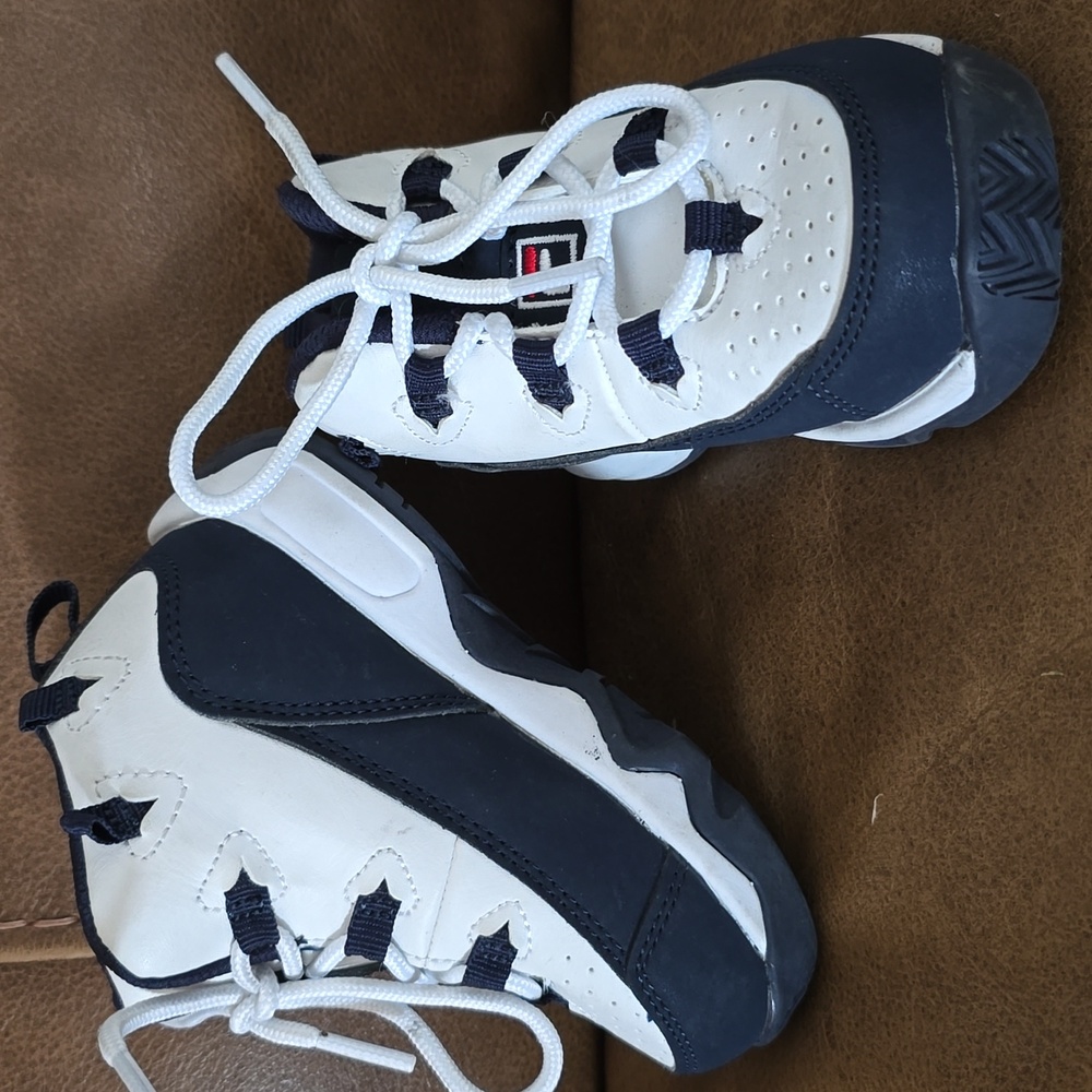 Kids White and Navy Fila Sneakers